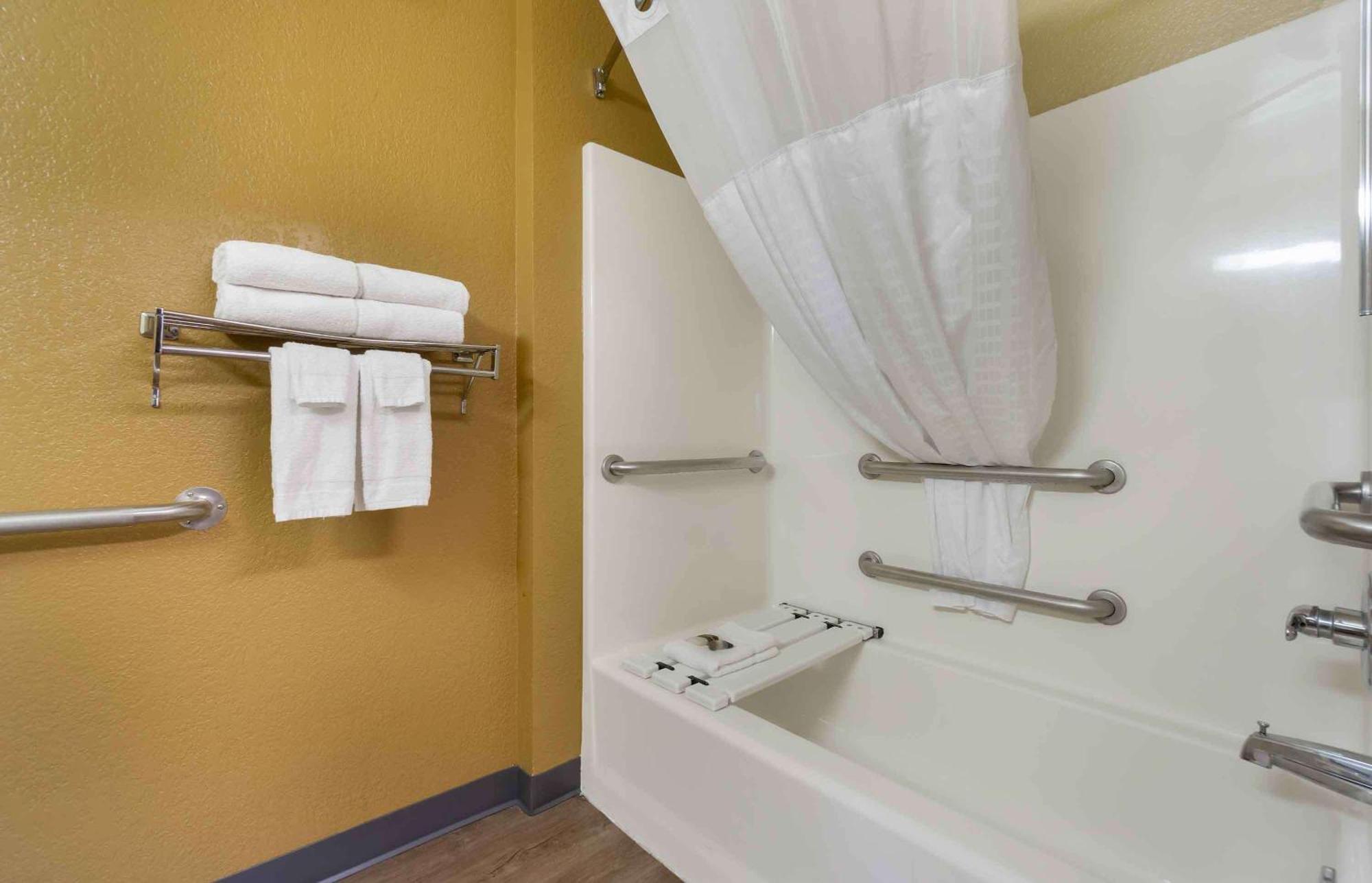 Extended Stay America Suites - Seattle - Kent Exterior photo